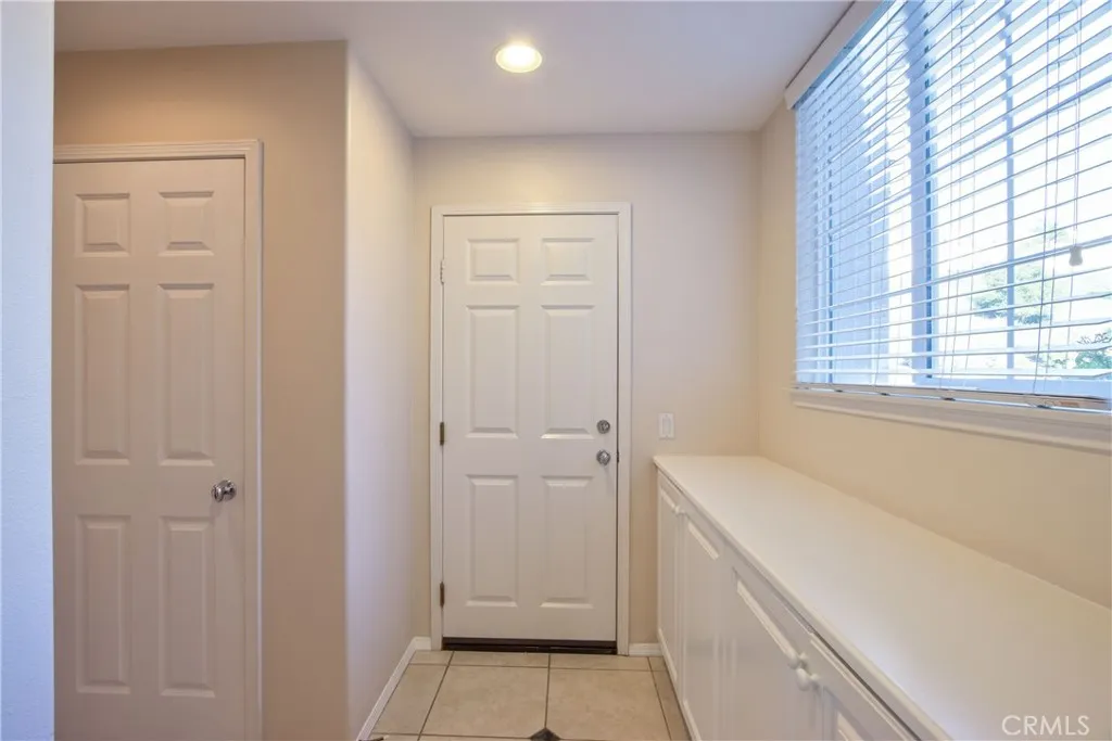 HALL TO SINGLE CAR GARAGE HALL TO SINGLE CAR GARAGE