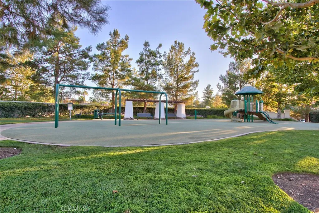 FAIRWAYS PARK FAIRWAYS PARK