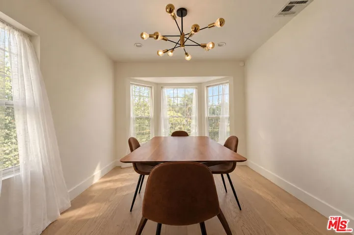 5143 Newcastle Avenue, Encino, California 91316 — photo 5
