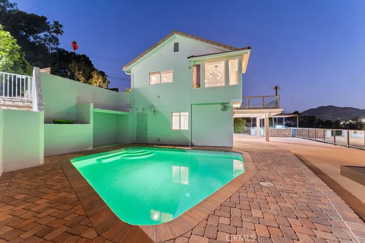 900 Cavanagh Road, Glendale, California 91207 — photo 4