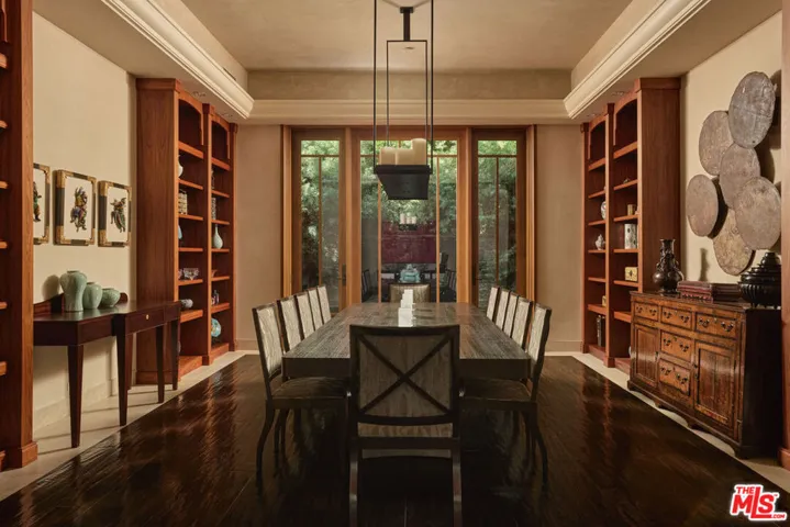 414 Lomond Avenue, Los Angeles, California 90024 — photo 5