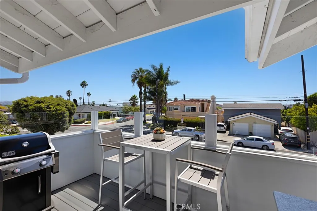 Outdoor Patio with Ocean View Outdoor Patio with Ocean View