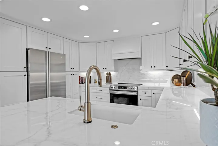 White Slab Porcelain Counters
