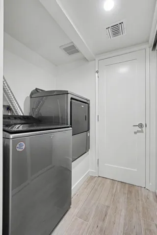 27-web-or-mls-1725 Via Miraleste-42