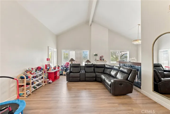 946 Goldenrod, Costa Mesa, California 92626 — photo 4