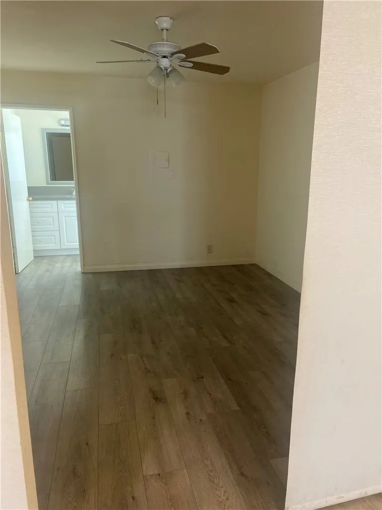 6819 Whitsett #105