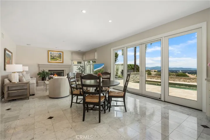 24918 Vista Verenda, Woodland Hills, California 91367 — photo 5