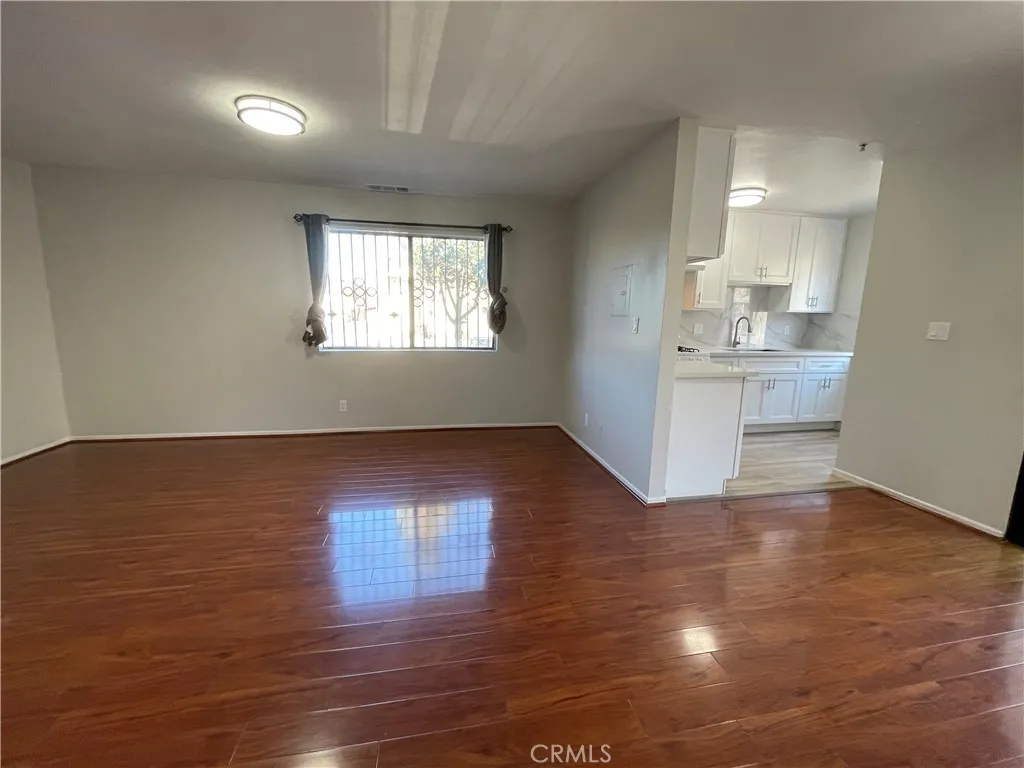 gallery-image 4