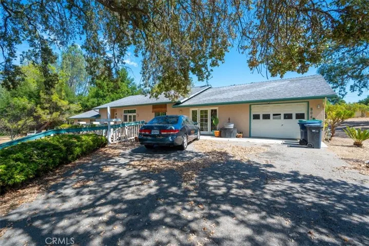 9040 Caleta, Atascadero, California 93422 — photo 4