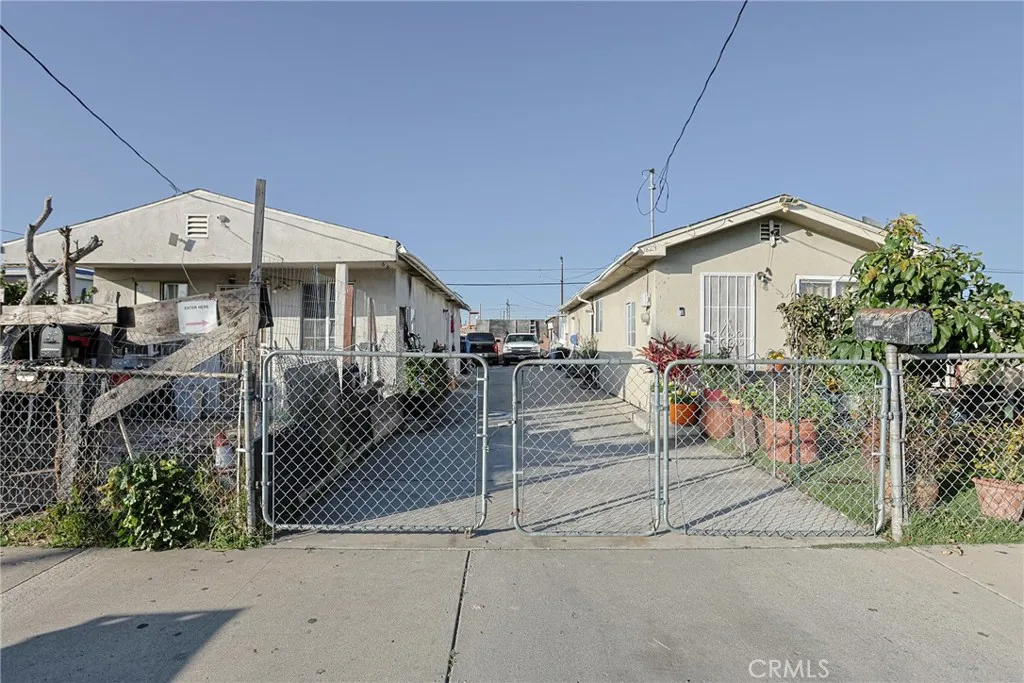 1831 W 3rd