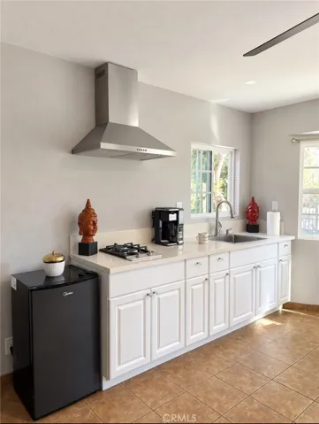 10204 Sherrill, Whittier, California 90601 — photo 4