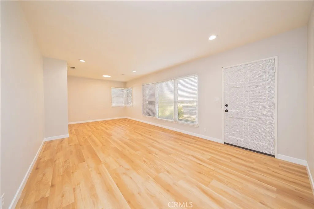 gallery-image 5