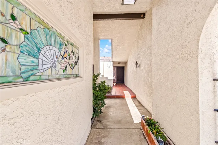 1986 W Bayshore, Anaheim, California 92801 — photo 4