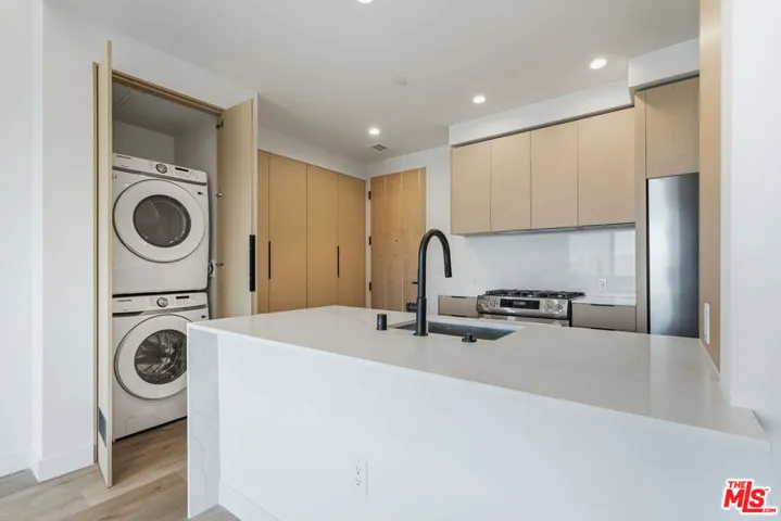 3555 Overland Avenue Ph7, Los Angeles, California 90034 — photo 5