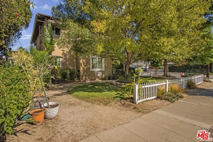 300 N Screenland Drive, Burbank, California 91505 — photo 5