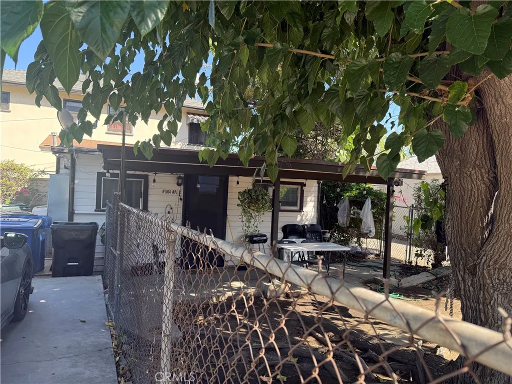 504 E D, Ontario, California 91764 — photo 4