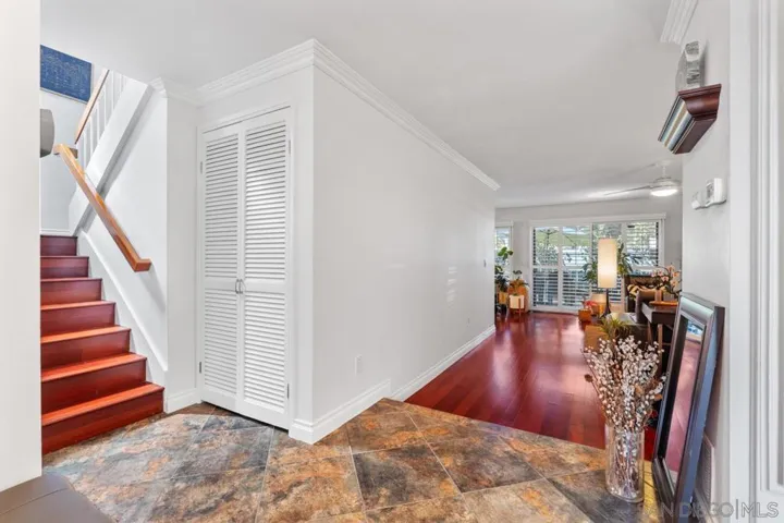 6960 Caminito Curva, San Diego, California 92119 — photo 4