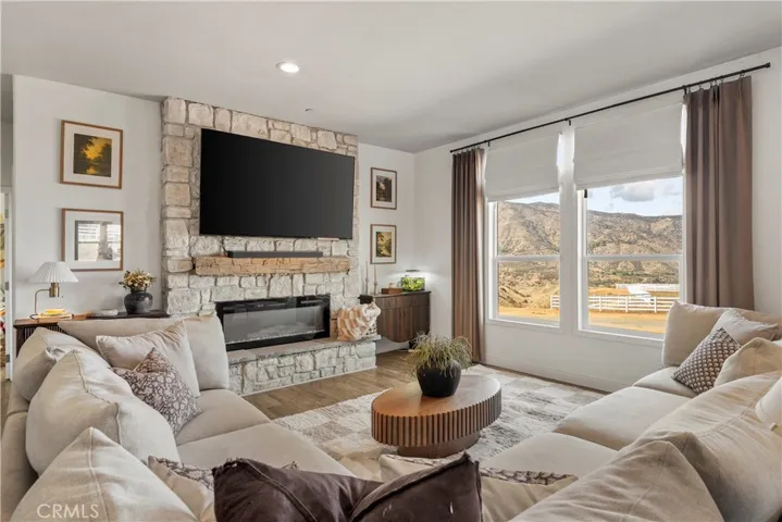 7534 Stewart Road, Colton, California 92324 — photo 4