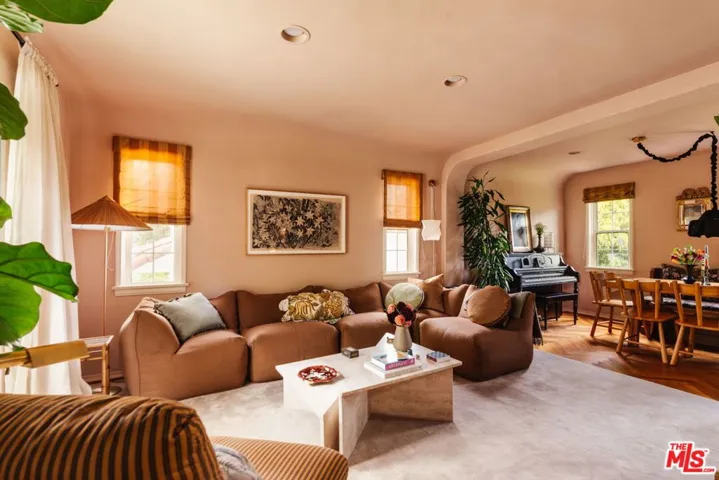2380 Lake View Avenue, Los Angeles, California 90039 — photo 5