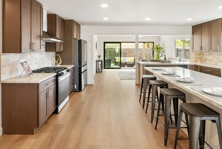 11396 Camarosa, San Diego, California 92126 — photo 5