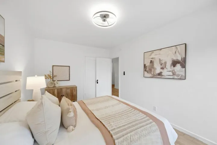 2425 Alameda De Las Pulgas, San Mateo, California 94403 — photo 5