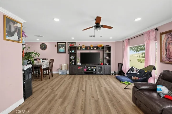 300 N Rampart Street 176, Orange, California 92868 — photo 5