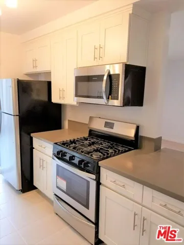 7607 Norton Avenue 4, West Hollywood, California 90046 — photo 4