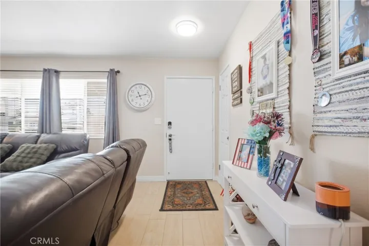 29020 Snead, Menifee, California 92586 — photo 5