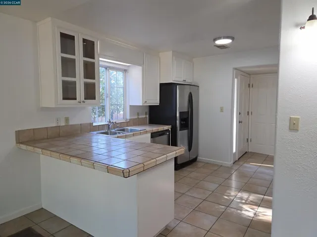 2312 San Juan Avenue, Walnut Creek, California 94597-3050 — photo 5