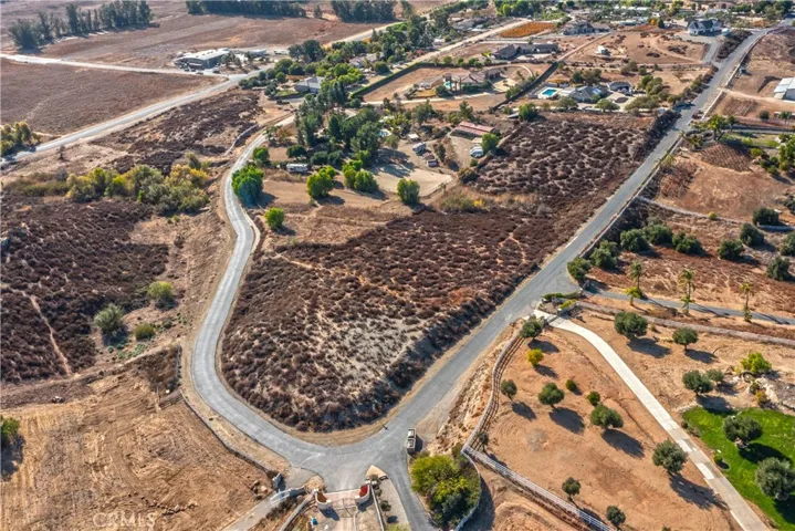 36555 Summitville, Temecula, California 92592 — photo 4