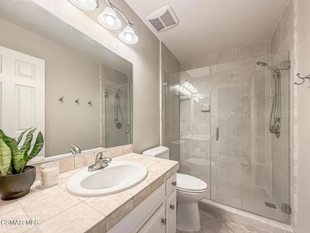eHall Bath1