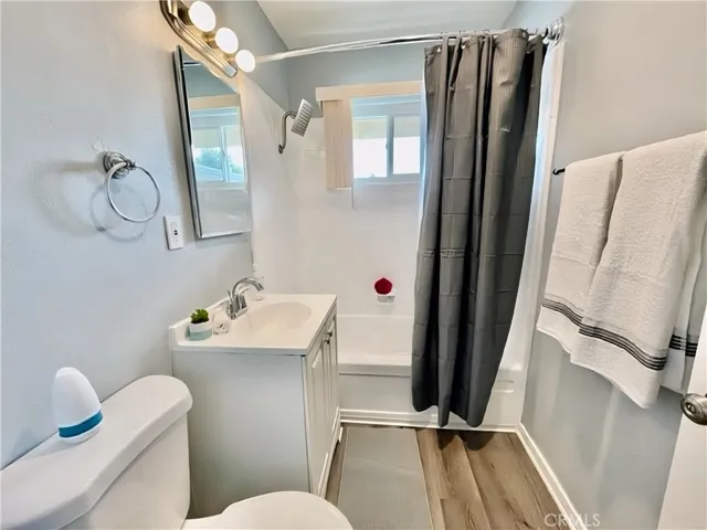 686 E Cottonwood G, Palm Springs, California 92262 — photo 5