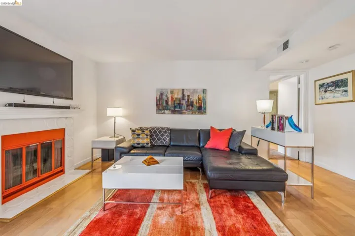 440 Canyon Oaks Dr D, Oakland, California 94605 — photo 5