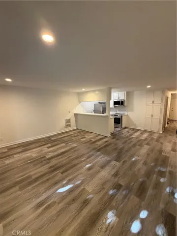 280 Molino 108, Long Beach, California 90803 — photo 4