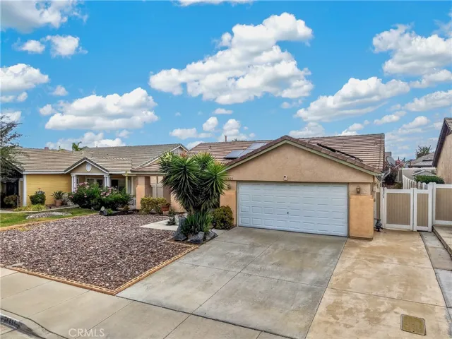 36430 Rotterdam, Winchester, California 92596 — photo 4