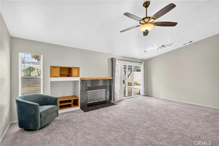 36430 Rotterdam, Winchester, California 92596 — photo 5