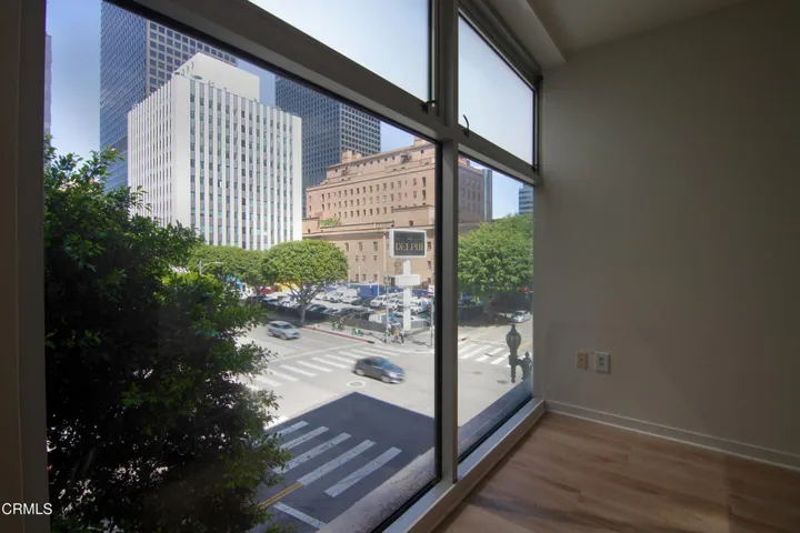 630 W 6th Street 316, Los Angeles, California 90017 — photo 4