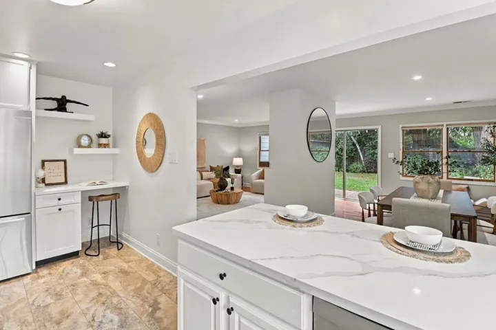 111 Hedge Road, Menlo Park, California 94025 — photo 4