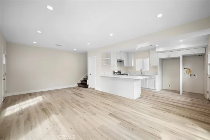415 Riverdale Drive D, Glendale, California 91204 — photo 5