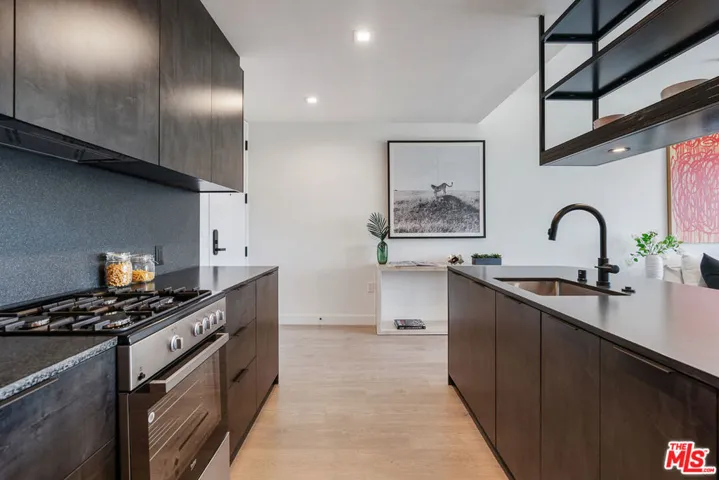 10700 Tabor Street 410, Los Angeles, California 90034 — photo 5
