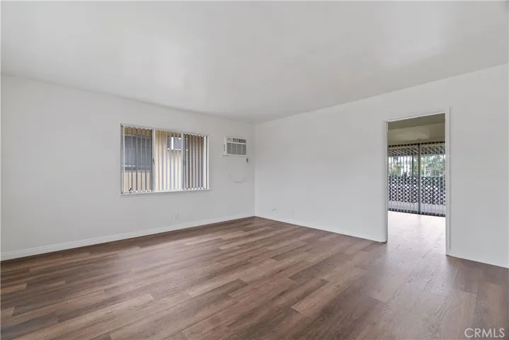 534 Roosevelt Road N, Redlands, California 92374 — photo 4