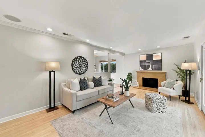 1377 Sprucewood Drive, San Jose, California 95118 — photo 5