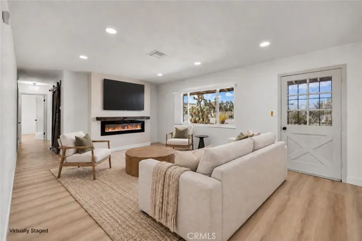 7623 Frontera Avenue, Yucca Valley, California 92284 — photo 4