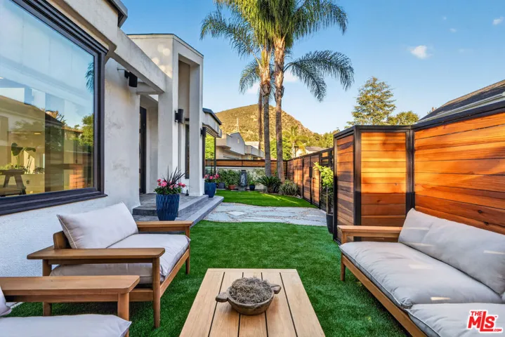 3457 Primera Avenue, Los Angeles, California 90068 — photo 5