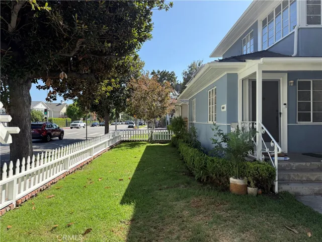 5005 Cahuenga, North Hollywood, California 91601 — photo 4