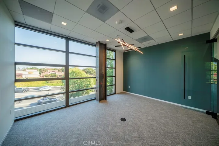 100 Progress 240, Irvine, California 92618 — photo 4