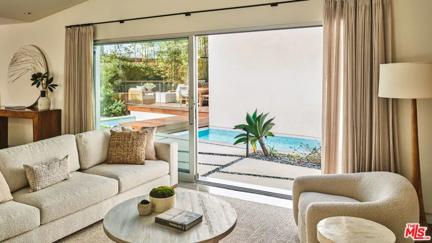 103 Winnett Place, Santa Monica, California 90402 — photo 5