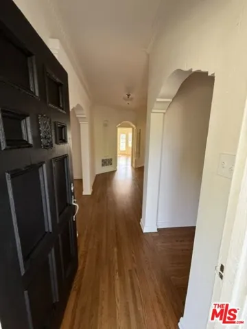 828 S Detroit Street, Los Angeles, California 90036 — photo 5