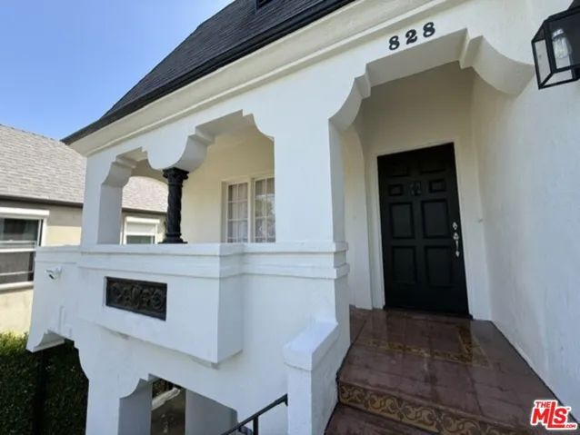 828 S Detroit Street, Los Angeles, California 90036 — photo 4