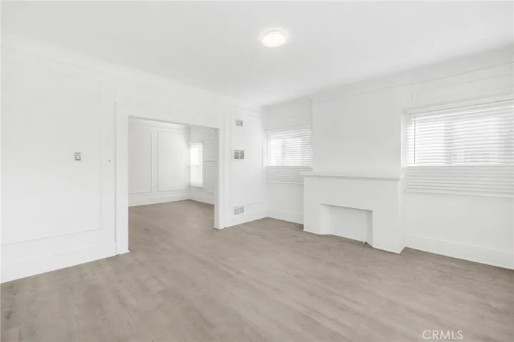 548 N Kenmore, Los Angeles, California 90004 — photo 5